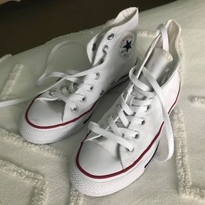 High top converse WOMEN’S size 5